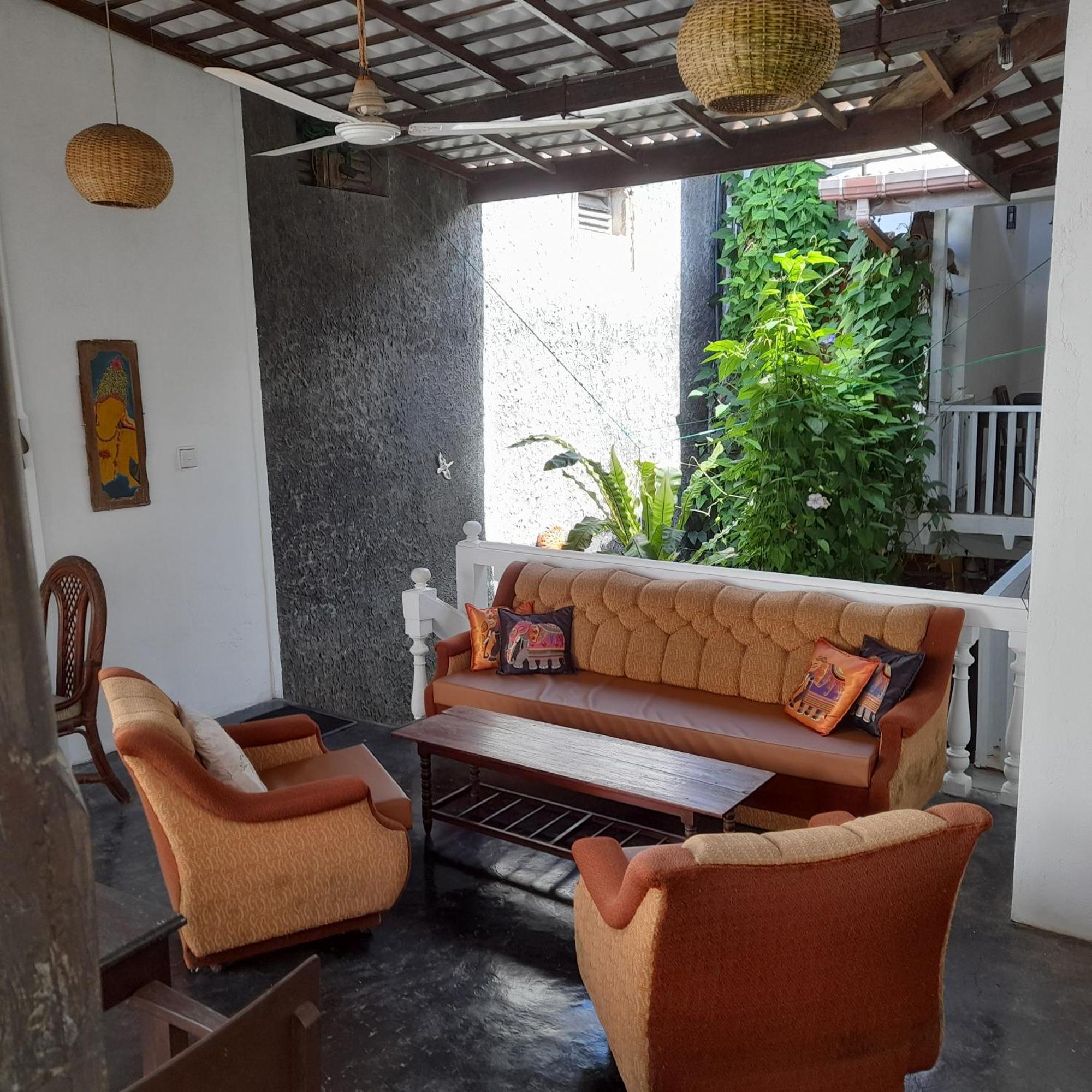 Shoba Traveller'S Tree Homes Stay Galle Exterior photo